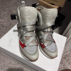 Women Chloe Sneakers